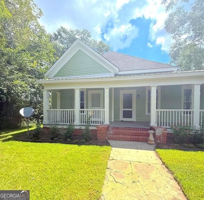 property at 209 Wedowee St