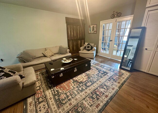 36-01 23rd Ave-Unit -2nd fl in Queens, NY - Building Photo - Building Photo