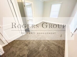 908 Crozier St in Henderson, NC - Foto de edificio - Building Photo