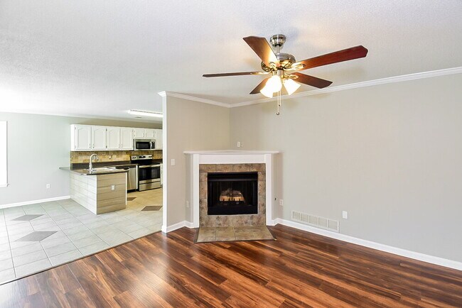 401 Timber Way S in Hernando, MS - Building Photo - Building Photo