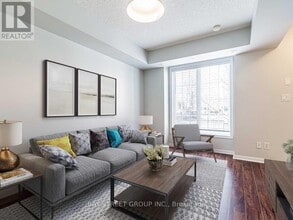 5 Everson Dr in Toronto, ON - Building Photo - Building Photo