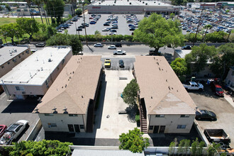 15143 Erwin St in Van Nuys, CA - Building Photo - Building Photo