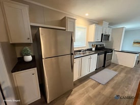 2409 Pajot Rd in Kawkawlin, MI - Building Photo