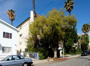 1403-1405 N New Hampshire Ave in Los Angeles, CA - Building Photo - Building Photo