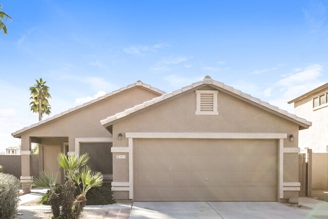 property at 5453 W Augusta Ave