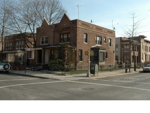 2402 Cortelyou Rd in Brooklyn, NY - Building Photo - Other