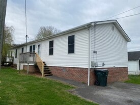 115 Second St in Bristol, VA - Building Photo