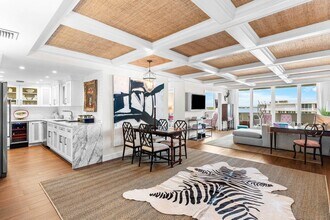 2773 S Ocean Blvd in Palm Beach, FL - Building Photo - Building Photo