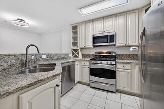 18809 Sparkling Water Dr in Germantown, MD - Building Photo - Building Photo