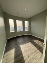 88 Clinton Ave, Unit 402B in Newark, NJ - Building Photo - Building Photo