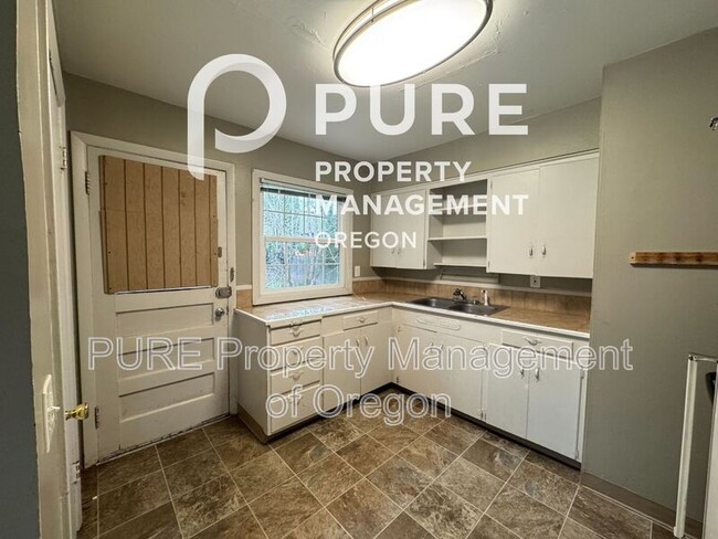 5825 N Minnesota Ave in Portland, OR - Building Photo - Building Photo