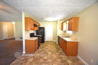 146 Forest Pl in Stockbridge, GA - Building Photo - Building Photo