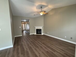 10086 Gate Post Way, Unit 10086 Gate Post in Knoxville, TN - Building Photo - Building Photo