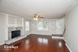 1593 Pine Shadows Dr in Dallas, GA - Building Photo - Building Photo