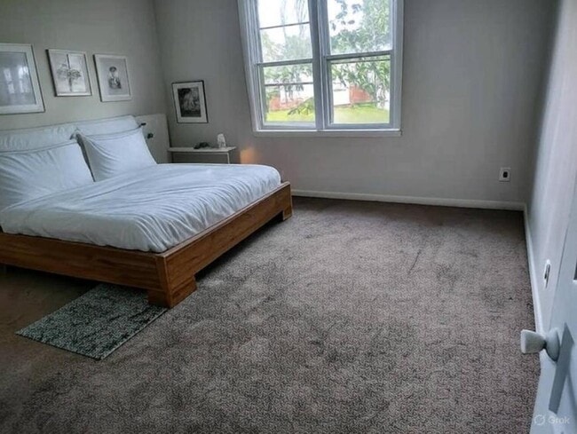 property at 432 S 12th St