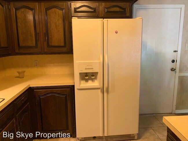 4421 75th Dr in Lubbock, TX - Foto de edificio - Building Photo