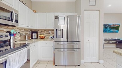 12808 SW 132nd Terrace in Miami, FL - Building Photo - Building Photo