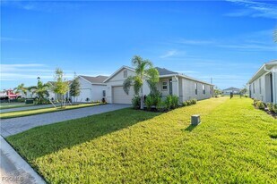 16520 Fire Coral Ln in North Fort Myers, FL - Building Photo