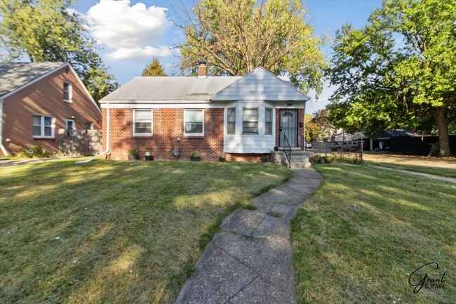 property at 5900 University Pl