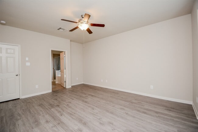 property at 2239 Brown Oak Dr