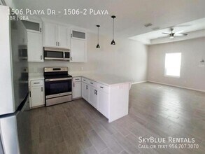 1506 Playa Dr in Weslaco, TX - Building Photo - Building Photo