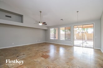 2907 E Millbrae Ln in Gilbert, AZ - Building Photo - Building Photo