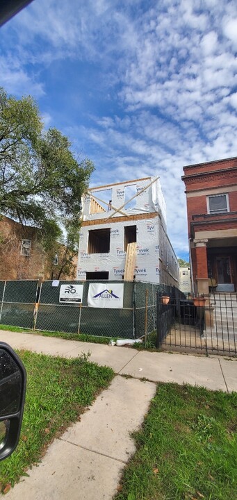 6227 St. Lawrence in Chicago, IL - Building Photo