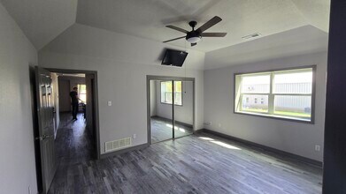 10190 Doolittle Dr in McKinney, TX - Foto de edificio - Building Photo