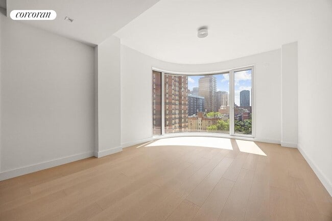 property at 250 E 25th St
