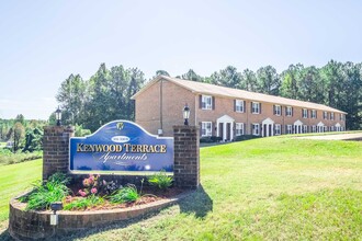 Kenwood Terrace Apartments in Sanford, NC - Building Photo - Building Photo