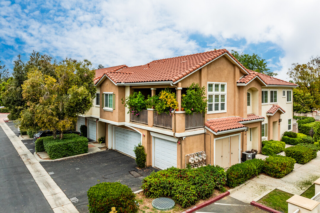 93 Kansas St in Redlands, CA - Building Photo