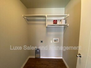 1401 MacAlpine St in Moore, OK - Building Photo - Building Photo