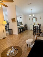 575 Oakleaf Plantation Pky, Unit 314 in Orange Park, FL - Building Photo - Building Photo