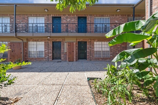 property at 11540 Chimney Rock Rd
