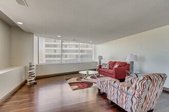 44 W Broadway, Unit 906N in Salt Lake City, UT - Building Photo - Building Photo