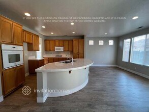 13490 Quail Run Rd in Eastvale, CA - Foto de edificio - Building Photo