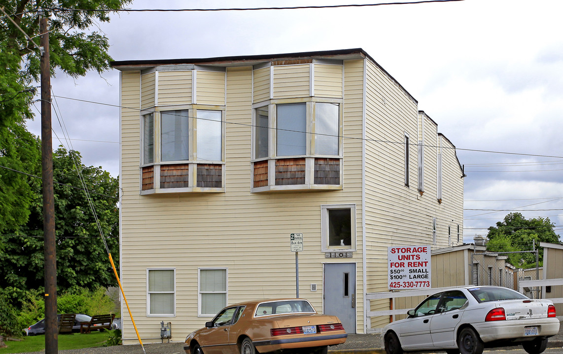 Waterview Apartments in Everett, WA - Foto de edificio