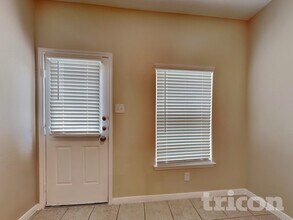 536 Red Dusk Paint Dr in La Marque, TX - Building Photo - Building Photo