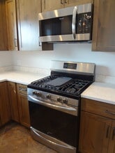 711 E 3rd St, Unit 2 in Williamsport, PA - Building Photo - Building Photo