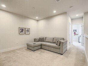 17204 Blessing Dr in Clermont, FL - Foto de edificio - Building Photo