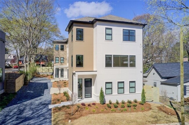 property at 1050 Snyder St NW