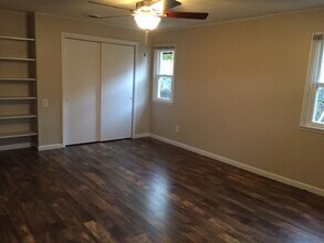 1402 S Woodlawn Ave in Bloomington, IN - Building Photo - Building Photo