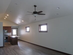 1739 Aspen Ct in New Richmond, WI - Building Photo - Building Photo