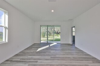 4021 Westwood Flds Lp in Plant City, FL - Building Photo - Building Photo