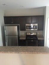 5031 Peachtree Ave in Wilmington, NC - Building Photo - Building Photo