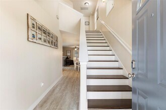 207 Foster St in Tomball, TX - Building Photo - Building Photo