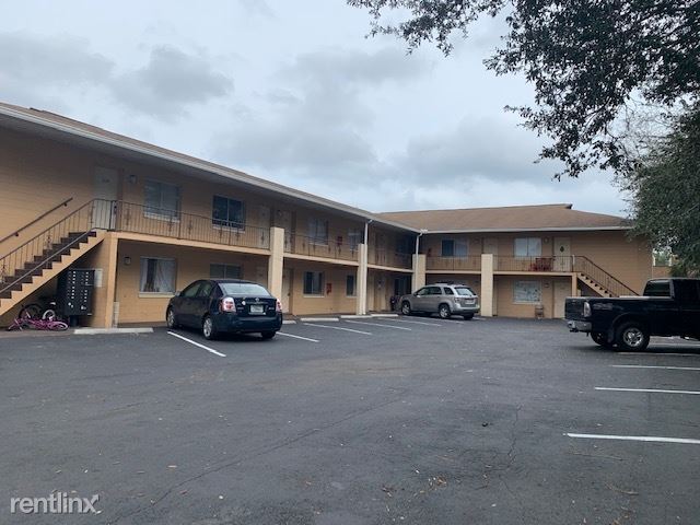1625 Espanola Ave in Daytona Beach, FL - Building Photo