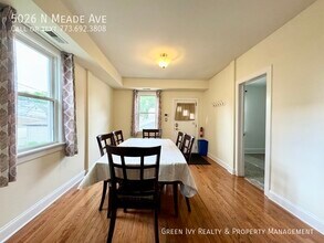 5026 N Meade Ave in Chicago, IL - Building Photo - Building Photo