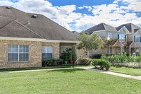 Town Park Townhomes photo'