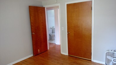 Gilded Sparrows Nest Apartments LLC in Syracuse, NY - Building Photo - Building Photo